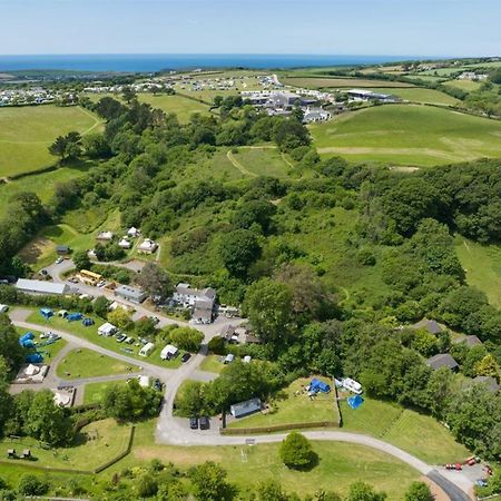Willow Valley Glamping Bude Eksteriør billede