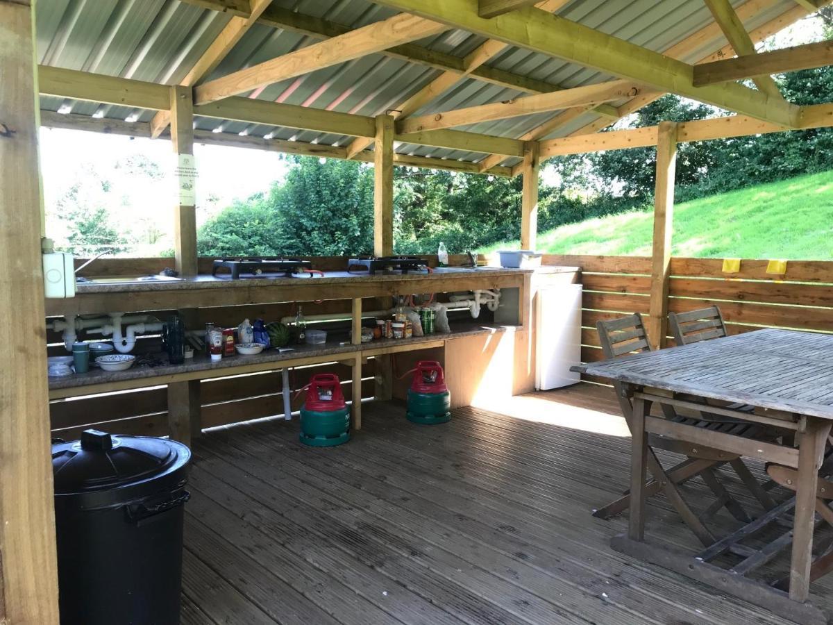 Willow Valley Glamping Bude Eksteriør billede